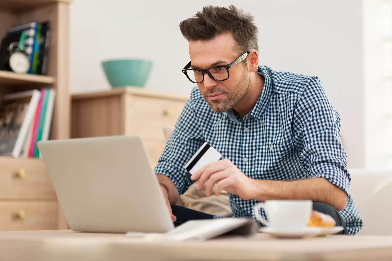 Cursos gratuitos universitarios