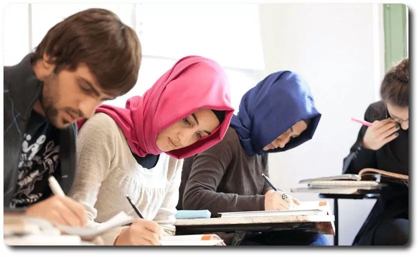 Sistema Educativo Árabe